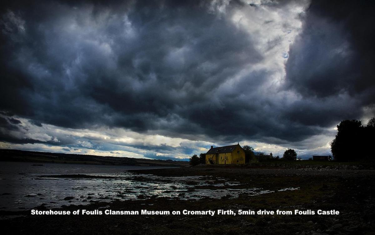 Foulis Castle Gate Lodge Evanton Экстерьер фото