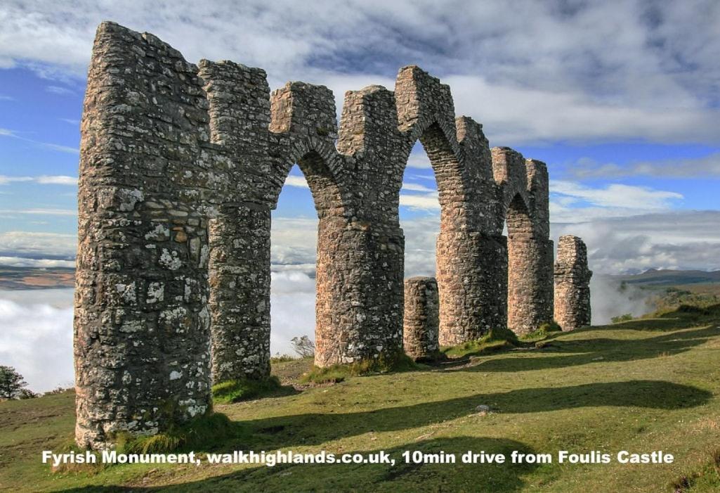 Foulis Castle Gate Lodge Evanton Экстерьер фото